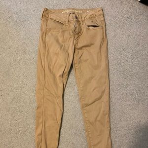 American Eagle Size 4 Regular Length, Khakis but they have some stretch